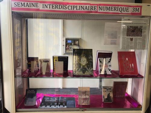 Exposition de documents du Cedoc