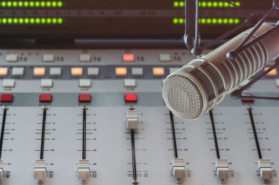 Table de mixage et micro